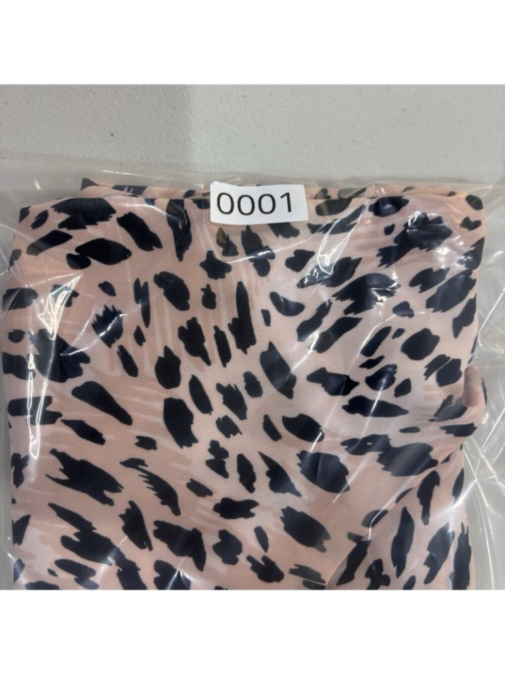 Nine West Womens Plus 2X Sleeveless Blouse Pink Black Animal Print V-neck Lined - Picture 16 of 16